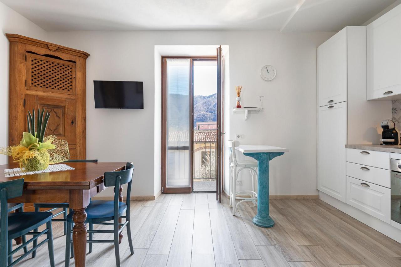 Cadepulan - Lake Como Residence Luaran gambar
