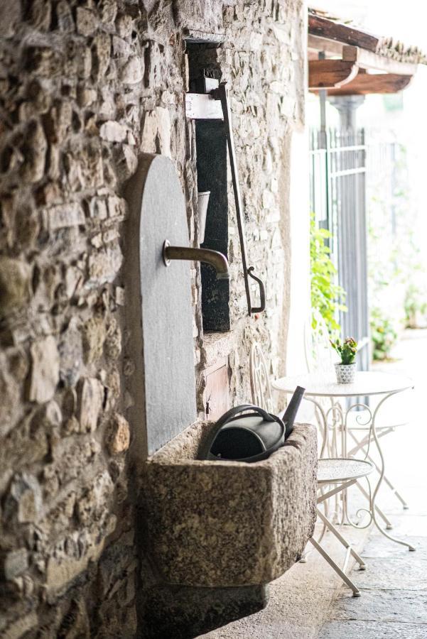 Cadepulan - Lake Como Residence Luaran gambar