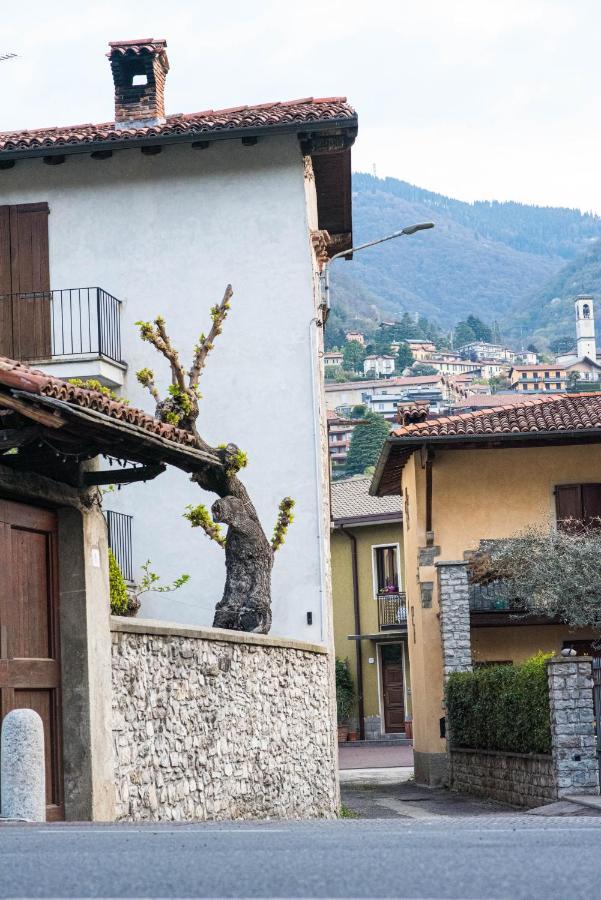 Cadepulan - Lake Como Residence Luaran gambar